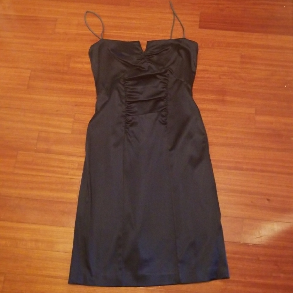 Nicole Miller. Blue cocktail dress. Size 12.